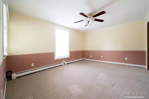 Bedroom - 5856 Kiddville Rd, Belding, MI 48809 photo 1 of 6