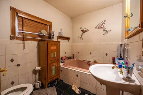 Bath - 35457 Brush St, Wayne, MI 48184 photo 1 of 1