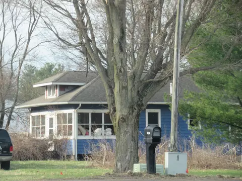 52526 N Us Highway 131, Three Rivers, MI 49093