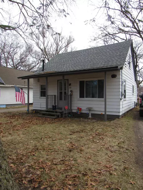 2720 Worden St, Norton Shores, MI 49444