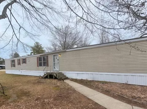 3408 Aster Ct, Midland, MI 48642