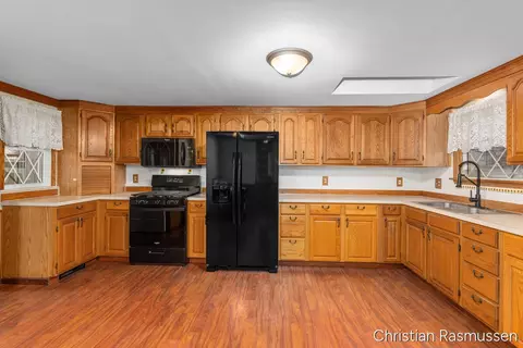 4701 W Channel Dr, Stanton, MI 48888 photo 7