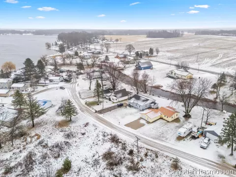 4701 W Channel Dr, Stanton, MI 48888 photo 33
