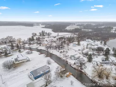 4701 W Channel Dr, Stanton, MI 48888 photo 31