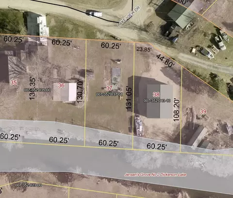4689 W Channel Dr, Stanton, MI 48888