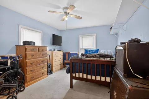 Bedroom - 602 Heyser St, Jackson, MI 49203 photo 1 of 4