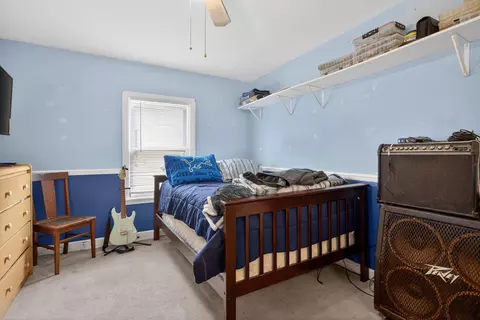 Bedroom - 602 Heyser St, Jackson, MI 49203 photo 2 of 4