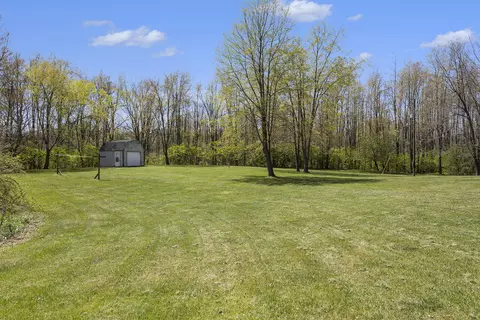 Exterior - 54485 Day Rd, Marcellus, MI 49067 photo 8 of 9