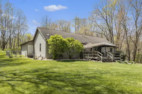 Exterior - 54485 Day Rd, Marcellus, MI 49067 photo 5 of 9