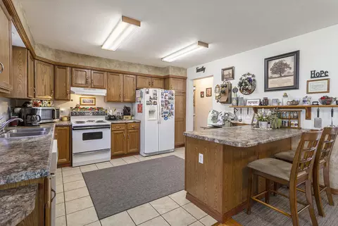 Kitchen - 54485 Day Rd, Marcellus, MI 49067 photo 1 of 3