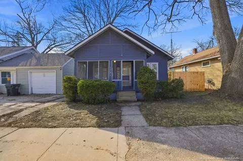 1721 Jarman St, Muskegon, MI 49442