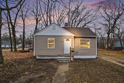 3304 Waalkes St, Muskegon Heights, MI 49444