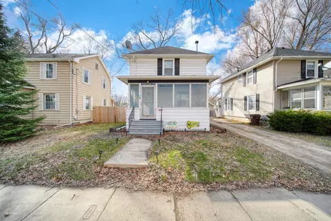 Exterior - 414 N Pleasant St, Jackson, MI 49202 photo 4 of 11
