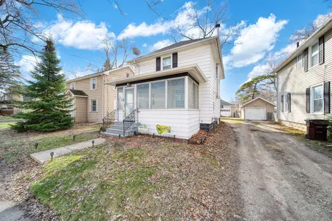414 N Pleasant St, Jackson, MI 49202