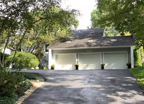 2363 Woody Noll Dr, Portage, MI 49002
