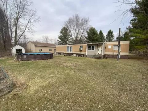 8401 Clinton Rd, Jackson, MI 49201