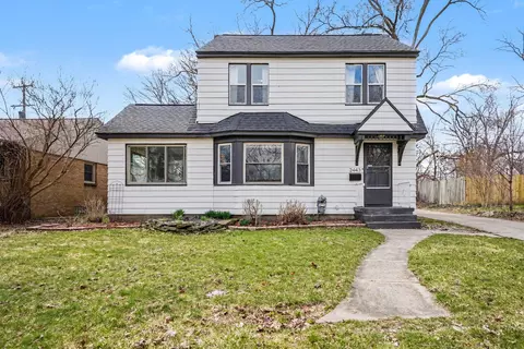 2443 Cherrywood Ct SW, Wyoming, MI 49519