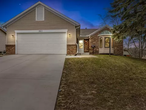 1511 Lenox Rd SE, Grand Rapids, MI 49506