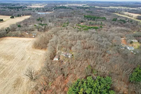 View/Area - 8625 Abbey Rd, Jackson, MI 49201 photo 10 of 11