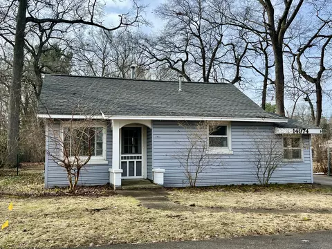 14974 Groesbeck St, Grand Haven, MI 49417