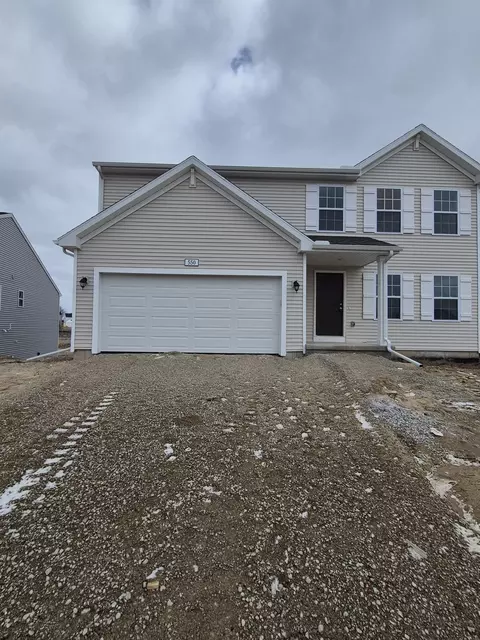550 Hawk Wood Ct, Cedar Springs, MI 49319