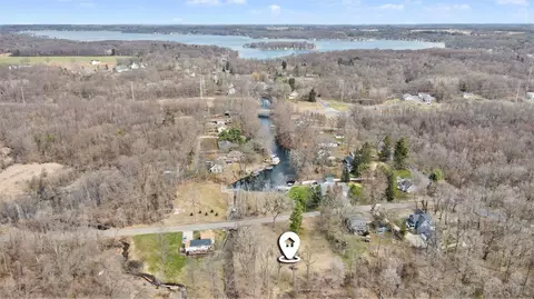 11654 E De Ave, Richland, MI 49083