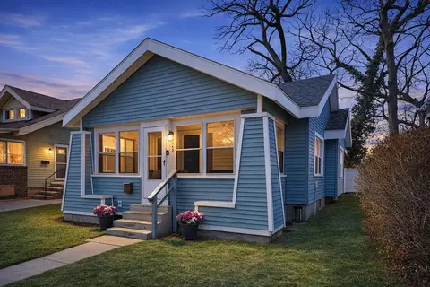 1743 Paris Ave SE, Grand Rapids, MI 49507