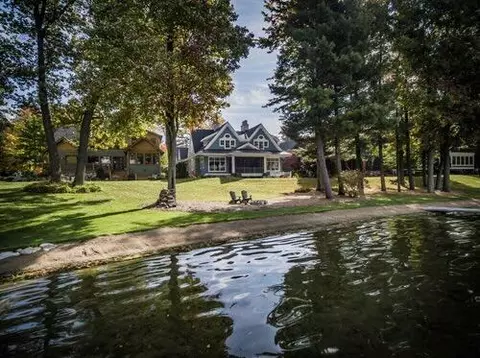 6783 Sunset Cove Cv NE, Rockford, MI 49341