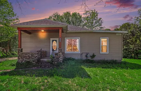 165 S Elm St, Hesperia, MI 49421