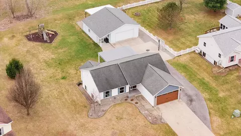 1476 Tessa Dr, Dansville, MI 48819