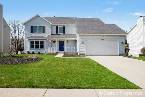 4151 Little Star Ct SW, Grandville, MI 49418