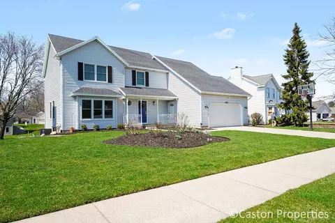 4151 Little Star Ct SW, Grandville, MI 49418
