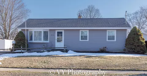 1654 34th St SW, Wyoming, MI 49519