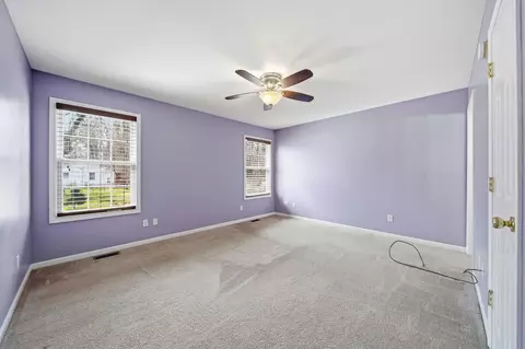 Bedroom - 3861 Dorset Dr, Jackson, MI 49203 photo 1 of 6