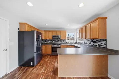 Kitchen - 3861 Dorset Dr, Jackson, MI 49203 photo 1 of 3