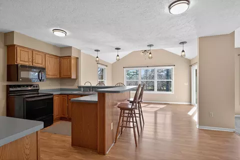 Kitchen - 2166 Ganton Dr, Jackson, MI 49203 photo 2 of 2
