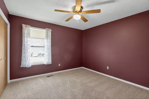 Bedroom - 2166 Ganton Dr, Jackson, MI 49203 photo 3 of 10