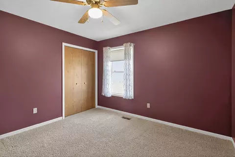 Bedroom - 2166 Ganton Dr, Jackson, MI 49203 photo 4 of 10