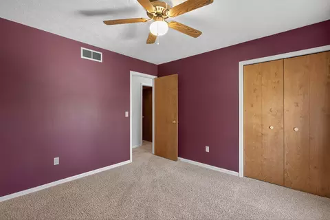 Bedroom - 2166 Ganton Dr, Jackson, MI 49203 photo 5 of 10