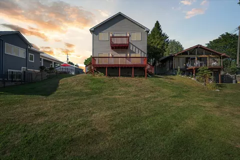1 Woodrow Ct, Battle Creek, MI 49015