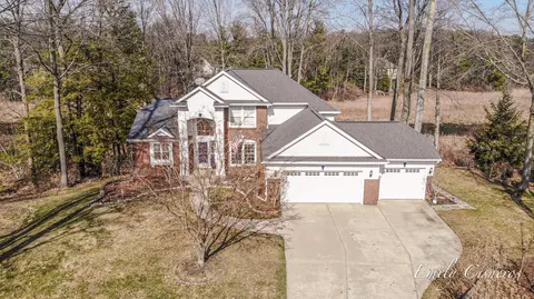 14903 Hawthorne St, Grand Haven, MI 49417