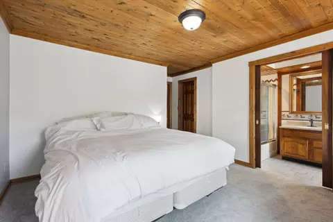Bedroom - 6860 Ashley Ave NE, Belding, MI 48809 photo 2 of 8