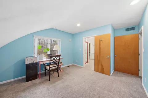 Bedroom - 4711 Draper Rd, Jackson, MI 49203 photo 4 of 4