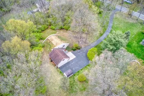 View/Area - 4711 Draper Rd, Jackson, MI 49203 photo 3 of 11