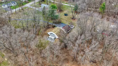 View/Area - 4711 Draper Rd, Jackson, MI 49203 photo 2 of 11