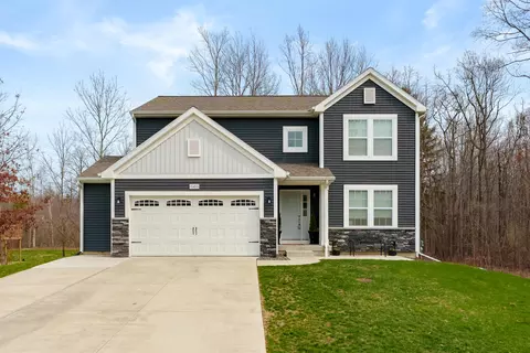 5455 Seawall Ct, South Haven, MI 49090
