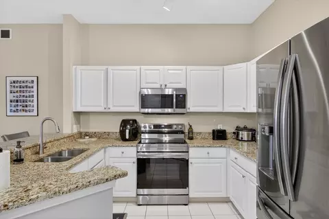 Kitchen - 1089 Joyce Ln #88, Ann Arbor, MI 48103 photo 1 of 5