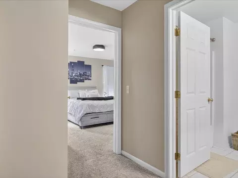 Entry Way - 1089 Joyce Ln #88, Ann Arbor, MI 48103 photo 2 of 7