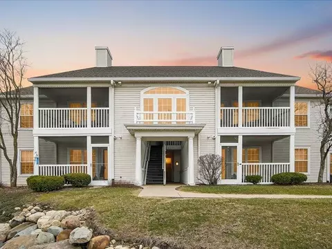1089 Joyce Ln #88, Ann Arbor, MI 48103