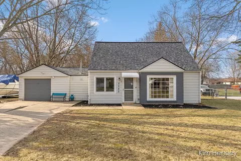 2240 4 Mile Rd NE, Grand Rapids, MI 49525